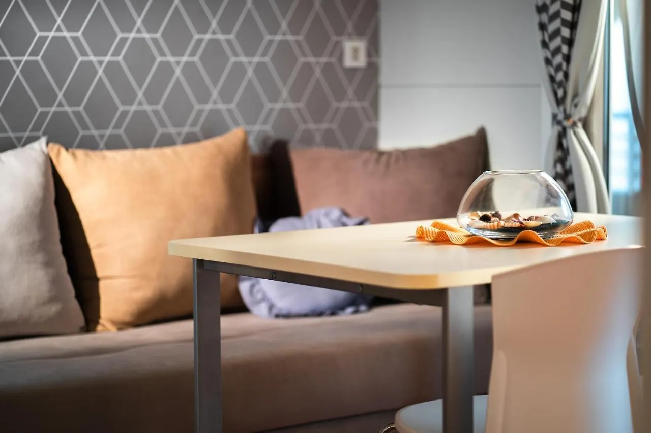 Glamour Mobile Home 비오그라드나모루 펜션