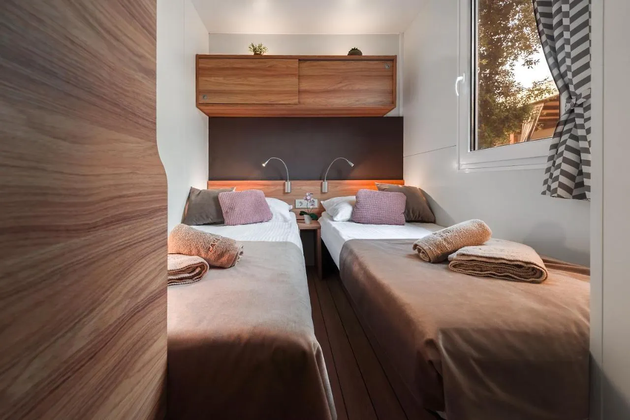 Glamour Mobile Home Biograd Na Moru 0*,